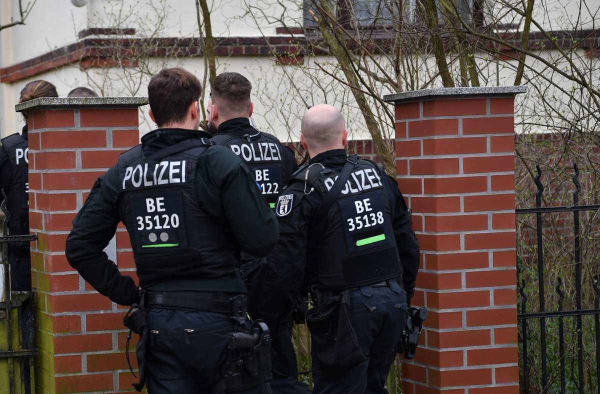 Internationale Schleuserbande: Polizei führt Großrazzia  in Berlin und anderen Bundesländern durch