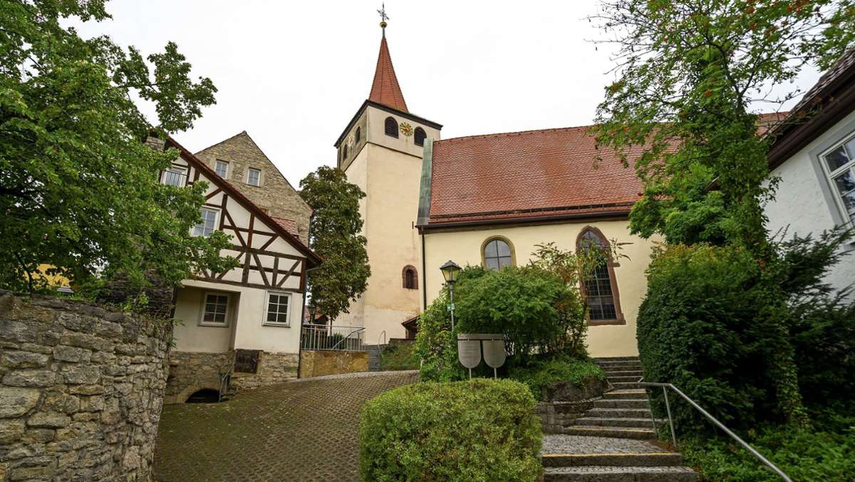 Ausflugtipp Kirchenburg Weissach: Warum die Bauern eine Mauer bauten