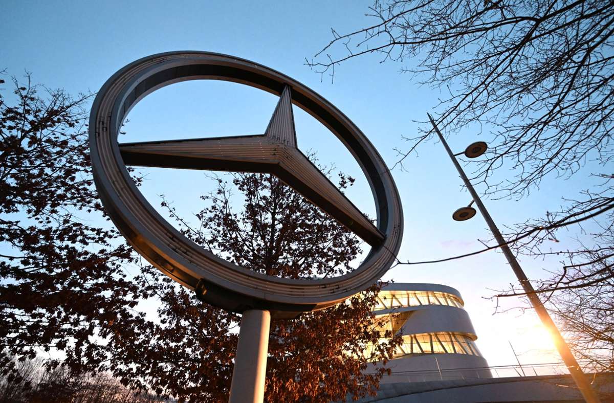 Klage von Klimaschützern: Mercedes darf weiter Benziner verkaufen