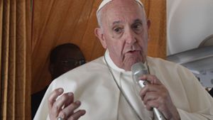 Papst lehnt Amtsverzicht von Kölner Weihbischöfen ab