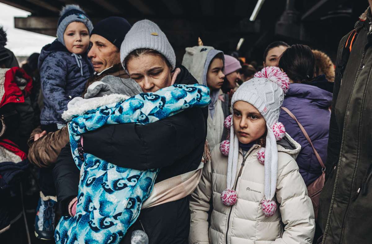 Mehrere Tausend Menschen aus der Ukraine sind in den vergangenen Tagen nach Baden-Württemberg gekommen. Viele finden privat eine Unterkunft.