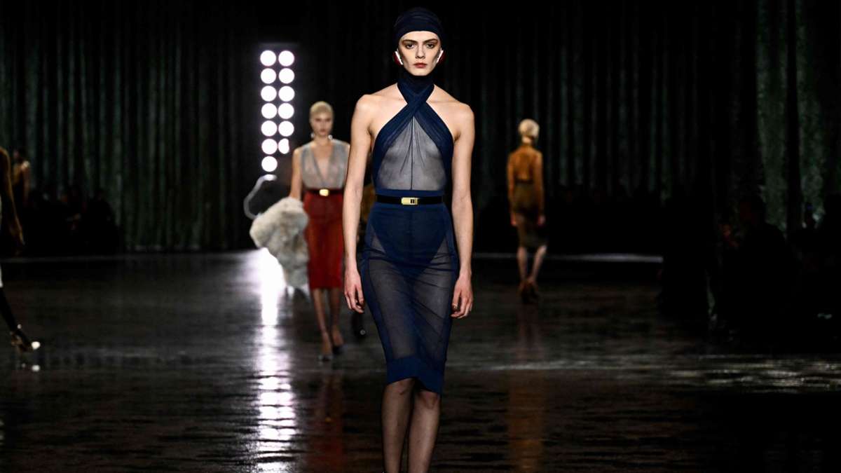 Auf der Pariser Fashion Week zeigen Modelabels noch bis zum kommenden Dienstag ihre neuen Kollektionen.