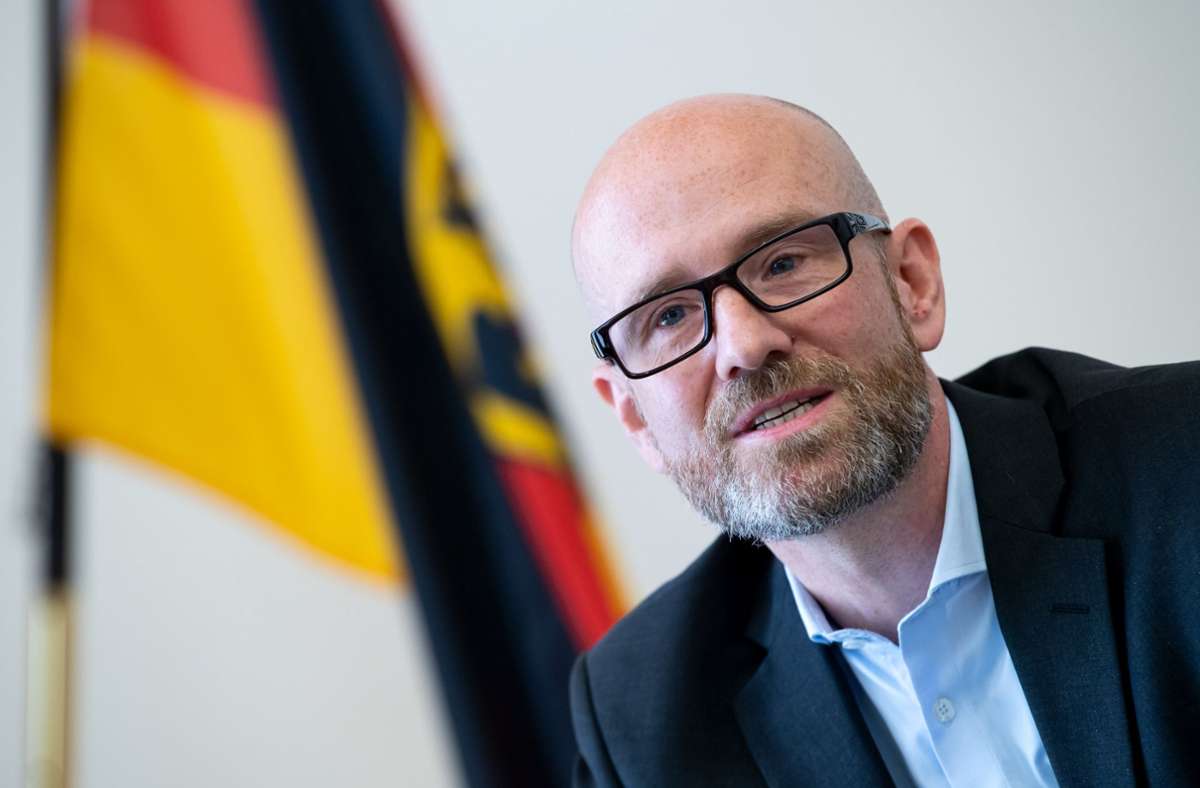 Der langjährige CDU-Politiker Peter Tauber hat muss sich bald wieder einer Operation unterziehen. Foto: dpa
