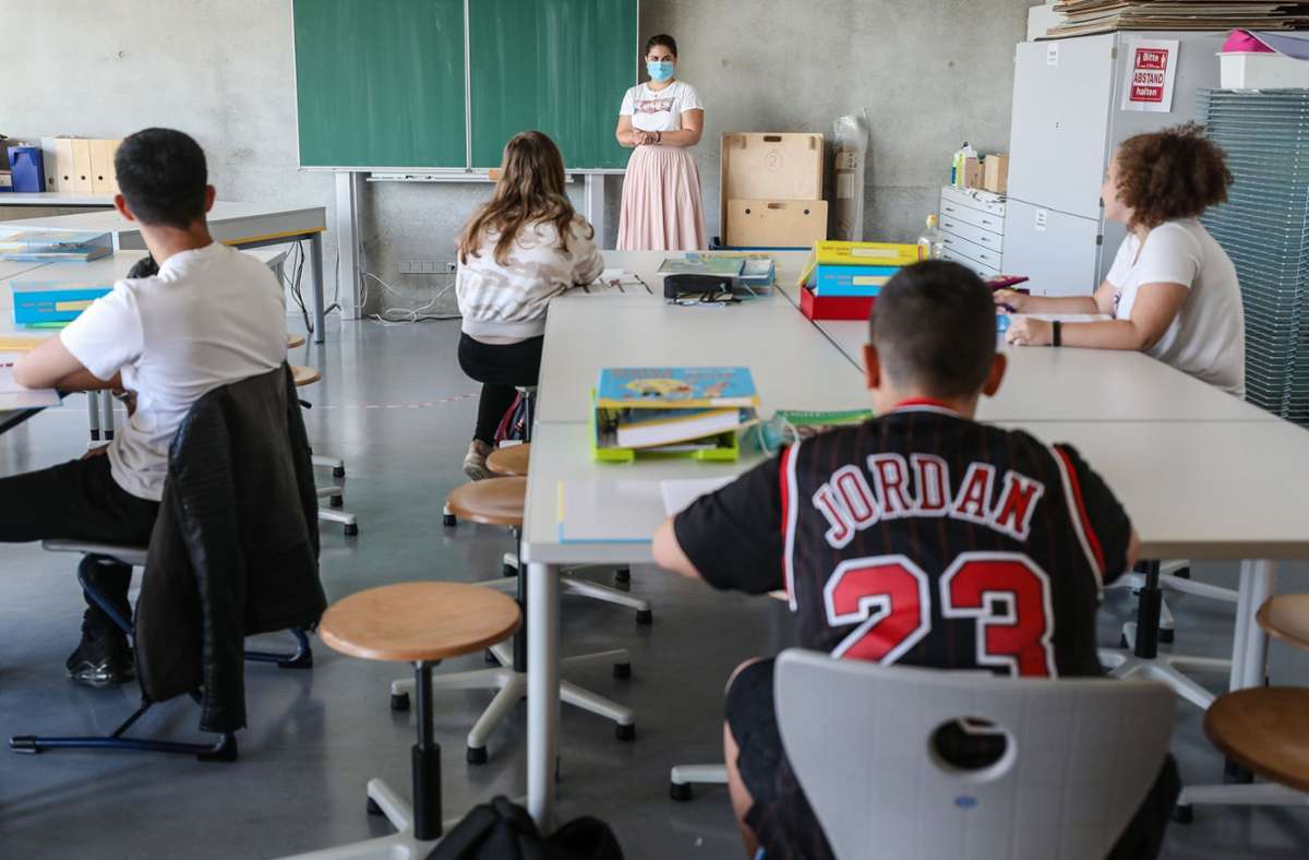 Viele Lehrer und Schüler haben den Belastungen dieses Corona-Schuljahres standgehalten. Foto: dpa/Christoph Schmidt