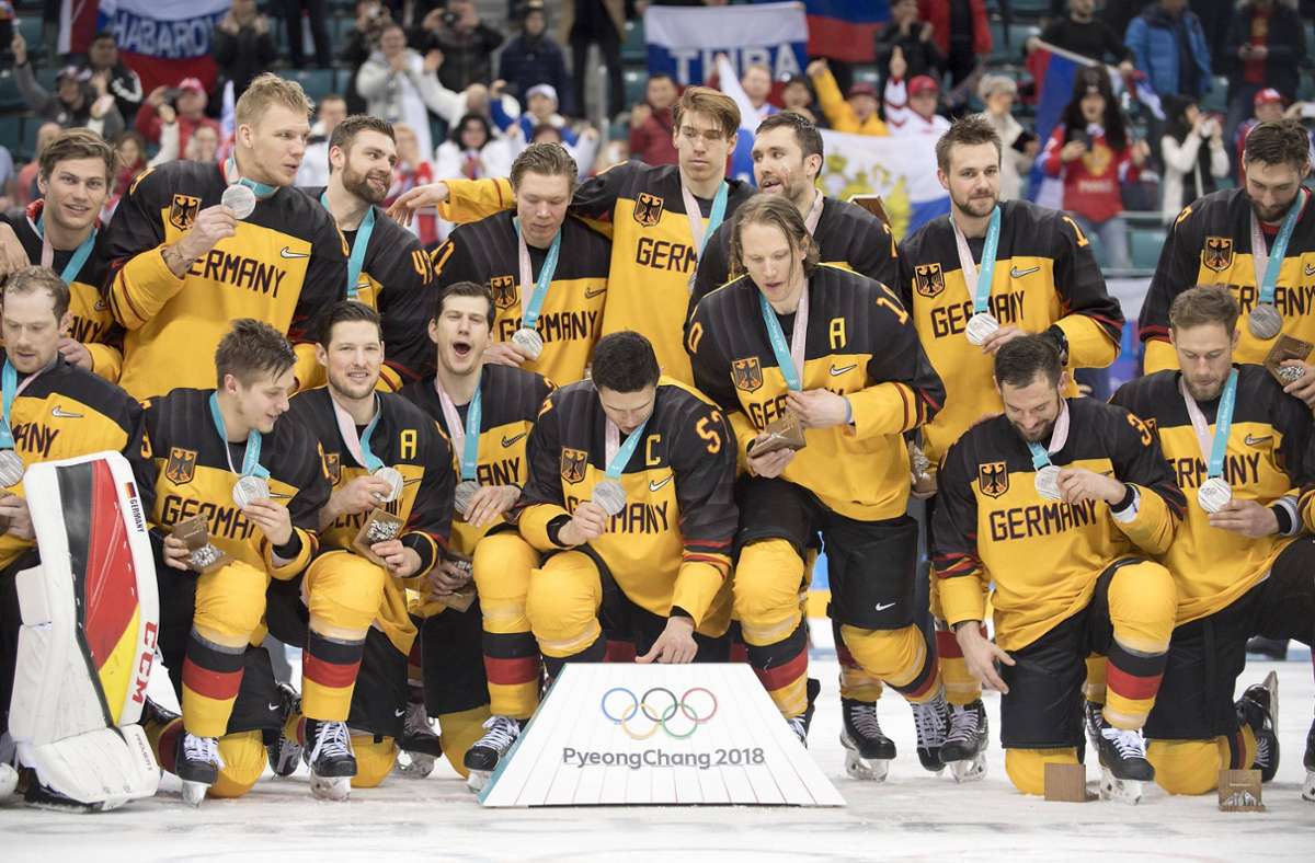 Eishockey bei Olympia 2018: Als Deutschland knapp am Gold-Märchen vorbeischrammte