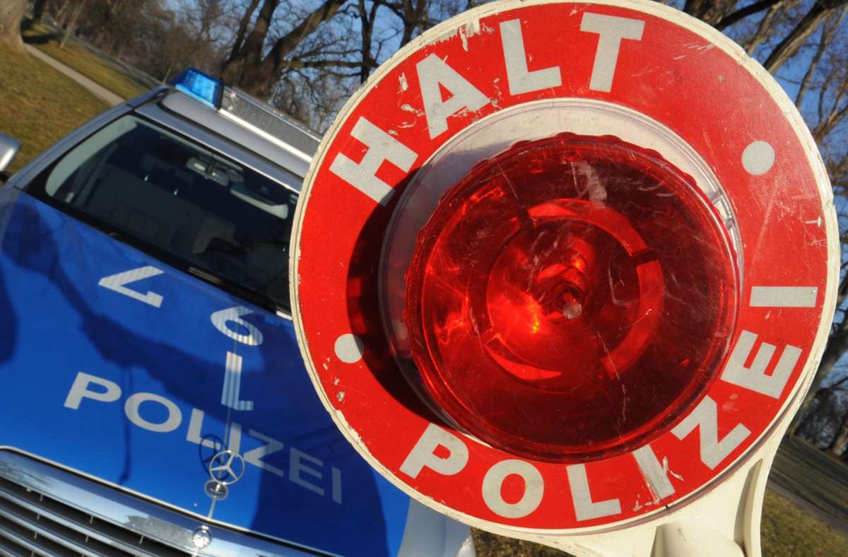 Auf der A 81 bei Dagersheim: 29-Jähriger wird vor Schreck zum Geisterfahrer
