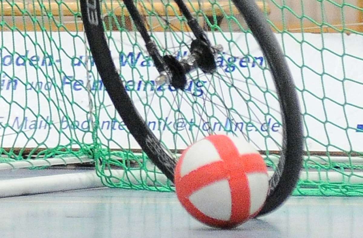 Der Radball rollt am Samstag auch in der Schwarzwaldhalle. Foto: Eibner/Baur