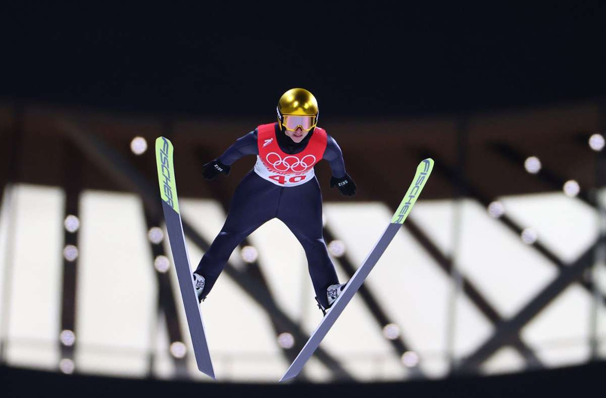Skispringen bei Olympia: Katharina Althaus holt erste Medaille für Deutschland