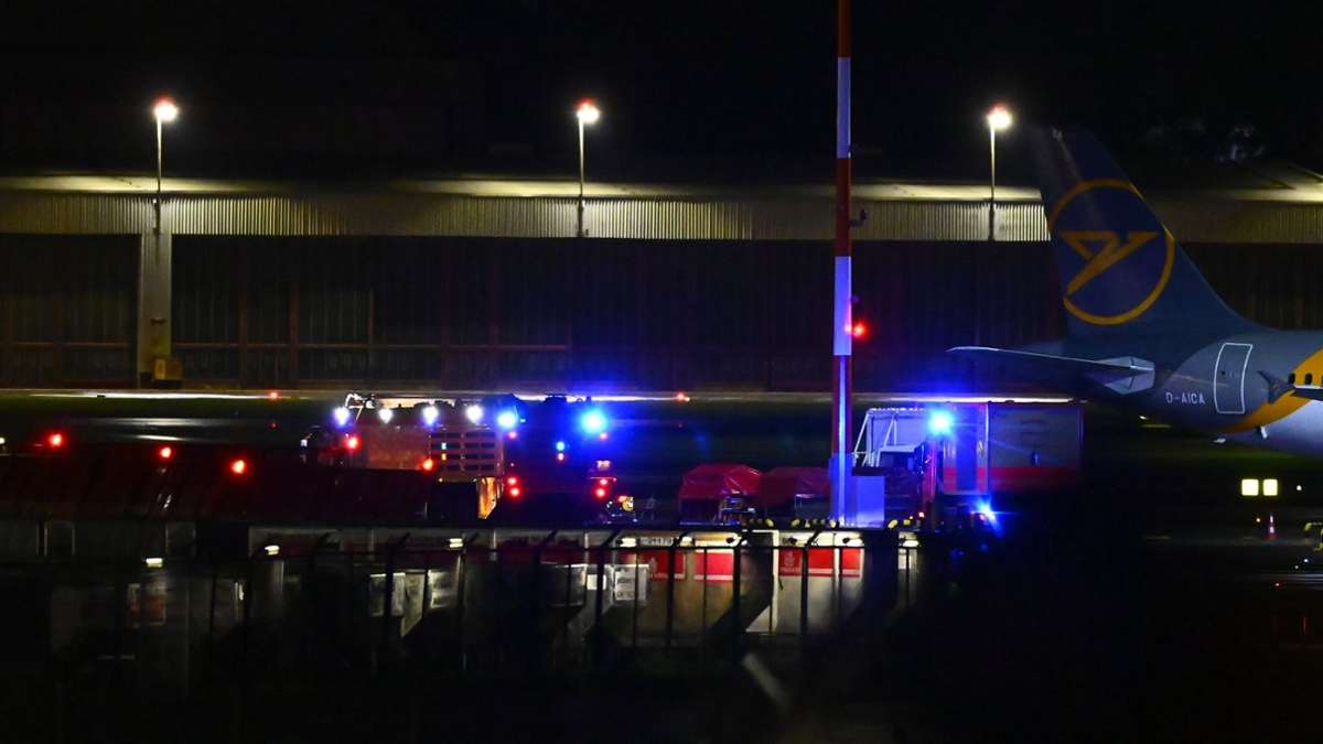 Hamburg: Flughafen gesperrt –  Bewaffneter hat Tor durchbrochen