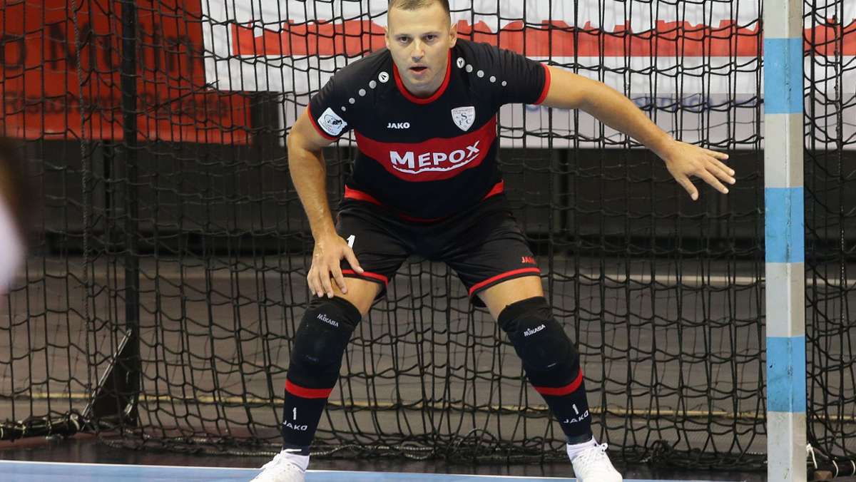Futsal-Keeper  Miodrag Aksentijevic: Mit dem Star-Torwart Geschichte schreiben
