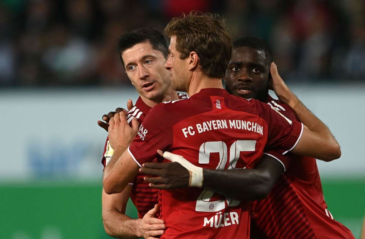 Fußball-Bundesliga: Auch Rot für Pavard kann den FC Bayern nicht aufhalten