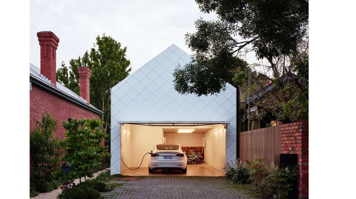 Buchtipp Architektur Häuser und Autos: Garagengold – die schönsten Wohnhäuser für Autos