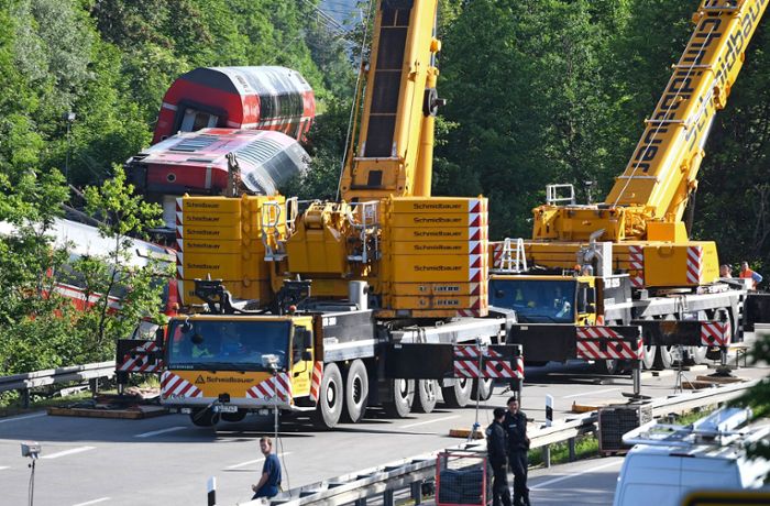 Garmisch-Partenkirchen: Bergungsarbeiten nach schwerem Zugunglück fortgesetzt