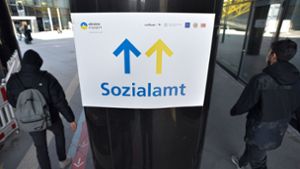 Ungarn  versuchen mit ukrainischen Pässen an Bürgergeld zu kommen
