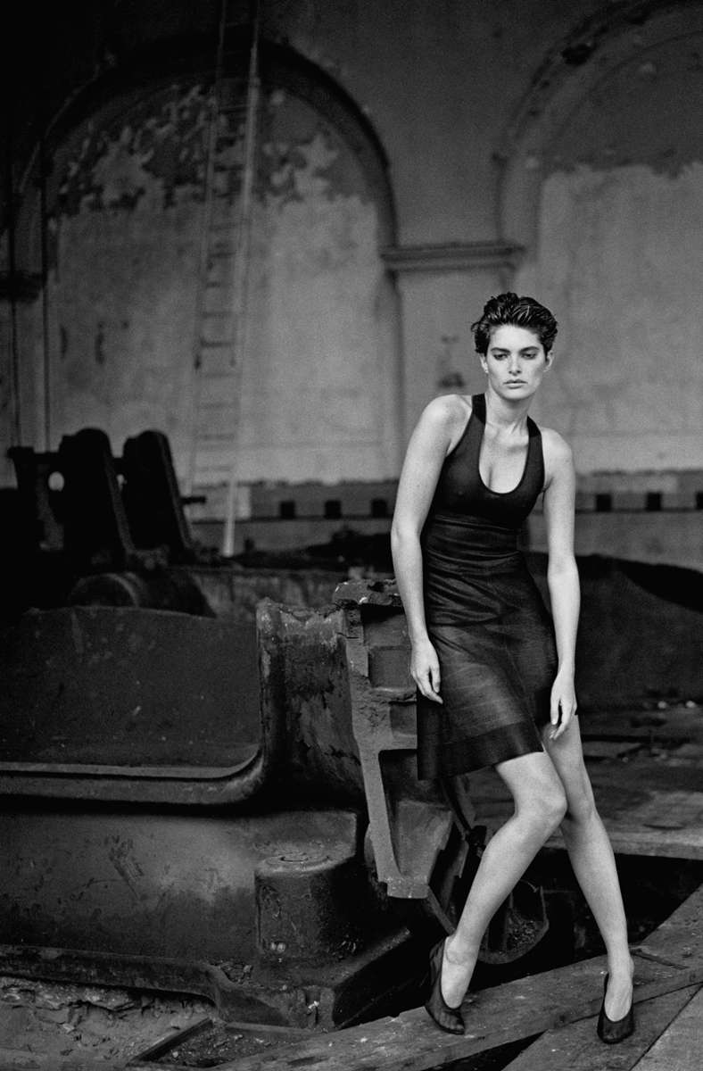 Model Lynne Koester posiert hier in  Duisburg, 1985.