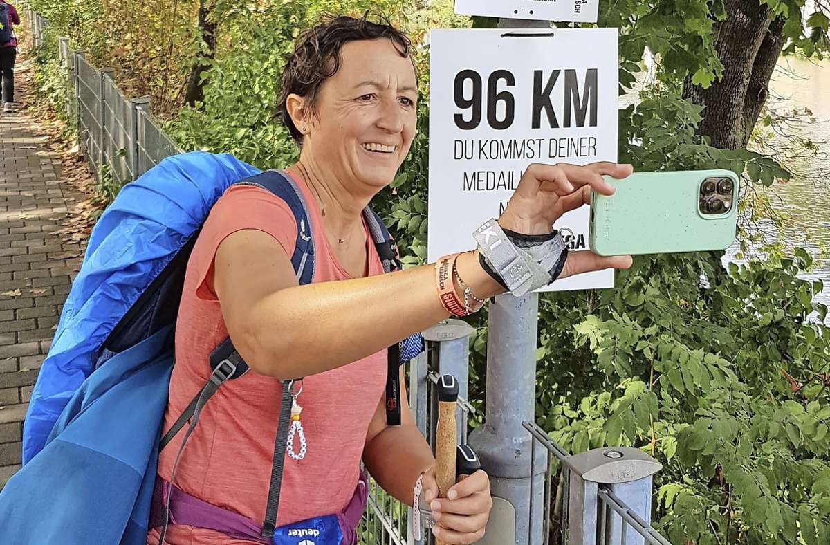 Extremwandern über 100 Kilometer: Auch einige Sportler aus dem Kreis Böblingen bewältigen den Megamarsch