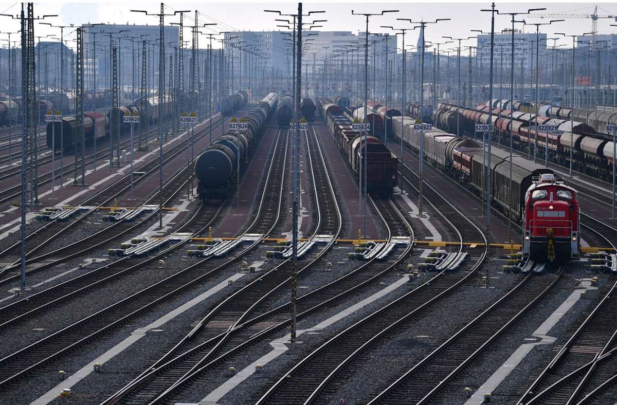 Rekordsumme für Infrastruktur: Die Bahn will sich endlich fit machen