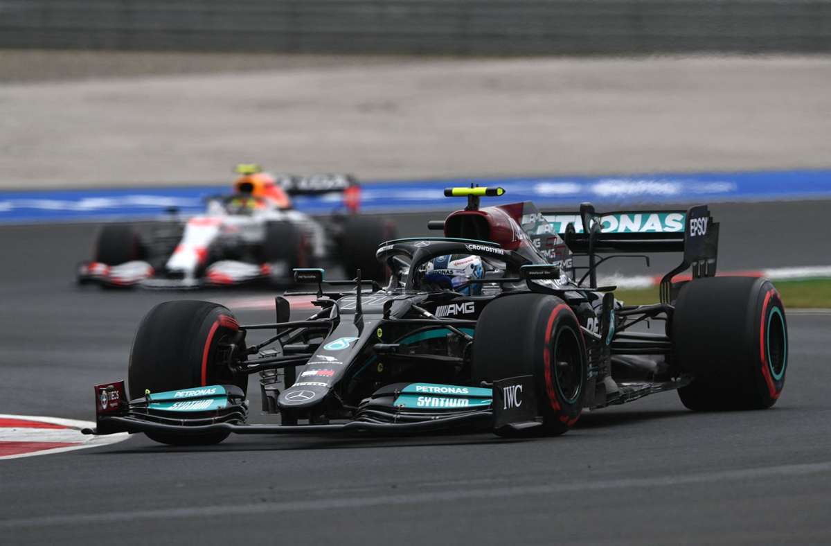 Formel 1 – Großer Preis der Türkei: Hamilton will Verstappen unter Druck setzen - Schumacher überrascht