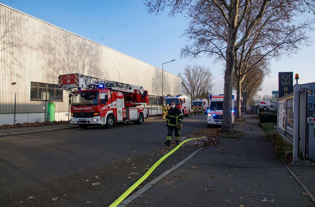 Im Gewerbegebiet Böblingen-Hulb: Trockenofen gerät in Brand