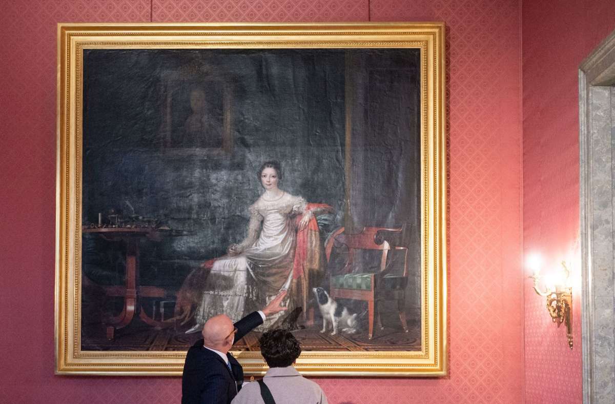 Stuttgart: Porträt der Königin zurück: Besuchen kann man die Königin nicht