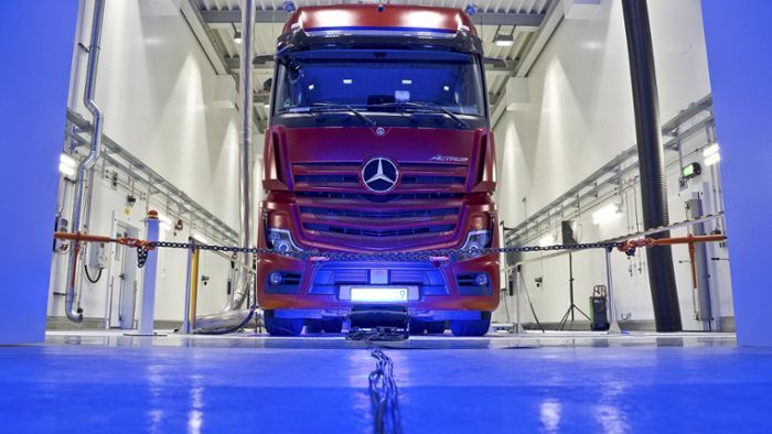 Gemeinschaftsfirma von Daimler Truck und Volvo erlaubt