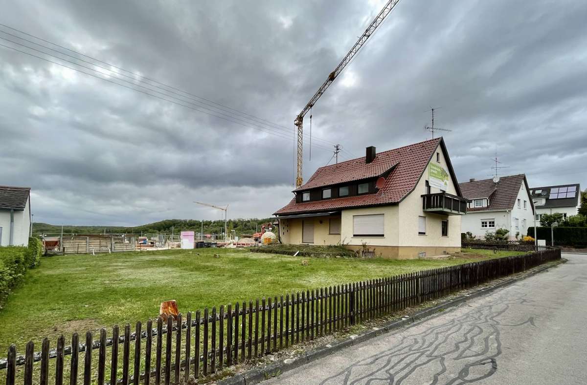 Nachverdichtung in Schönaich: Schrumpfkur für umstrittenen Neubau