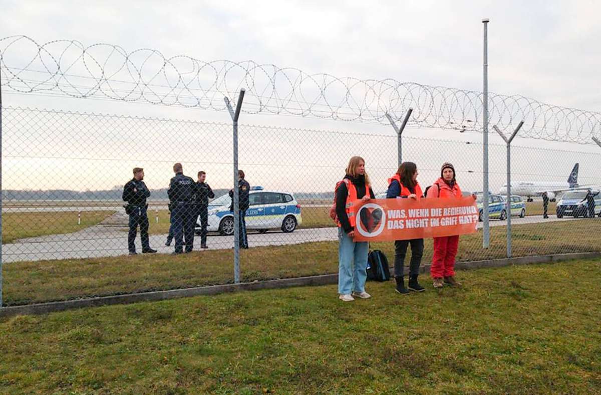 Flughafen München: Landebahn wegen Klimaprotests gesperrt