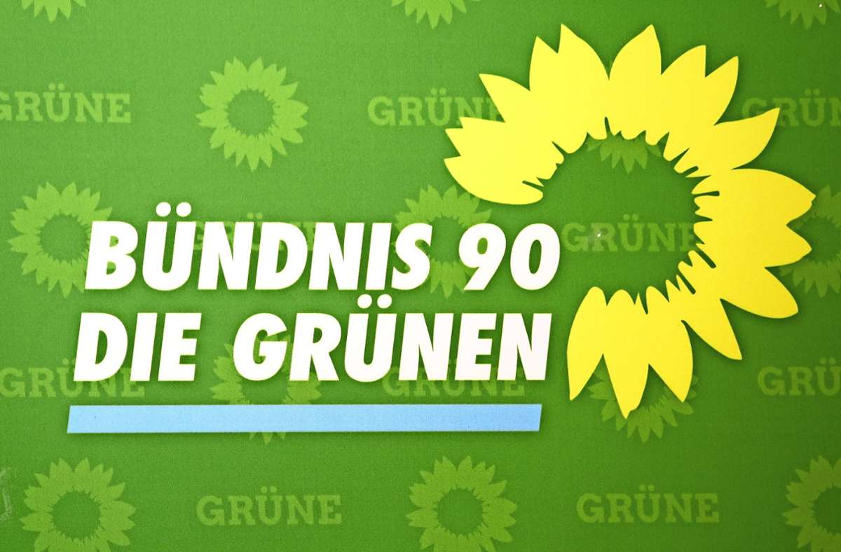 „Hängt die Grünen“-Plakate: „III. Weg“ erzielt Teilerfolg vor Gericht