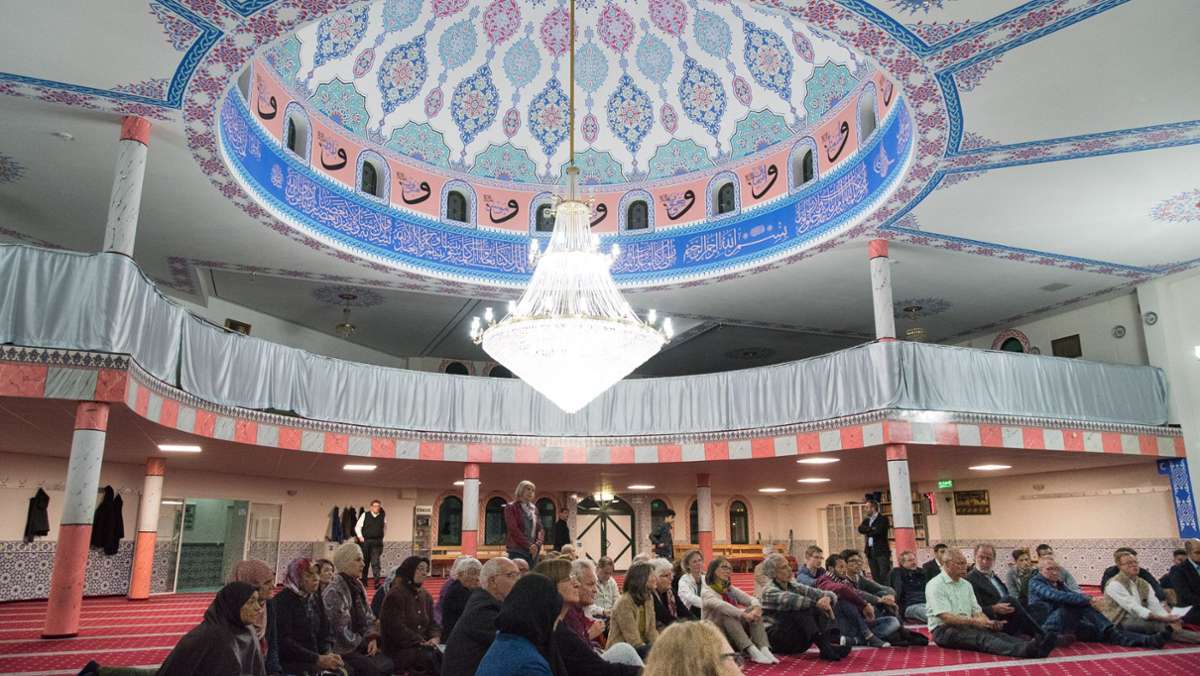 Interreligiöser Dialog: Biennale-Konzert  in Sindelfinger Ulu-Moschee