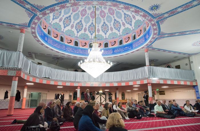 Interreligiöser Dialog: Biennale-Konzert  in Sindelfinger Ulu-Moschee