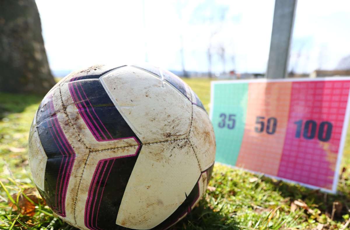 Fußball: Verband beschließt Saisonabbruch